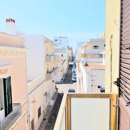 Casa Vacanza Vista Mare 度假居 *